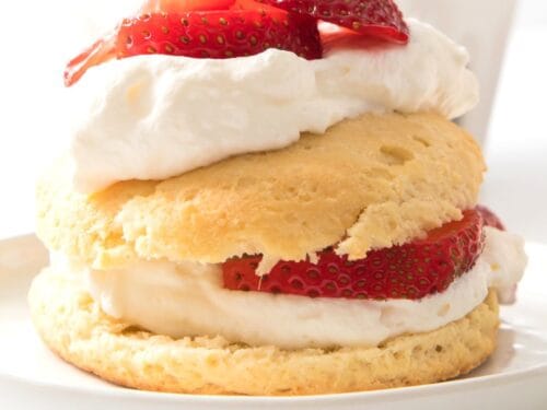EASY Sugar Free Strawberry Shortcake