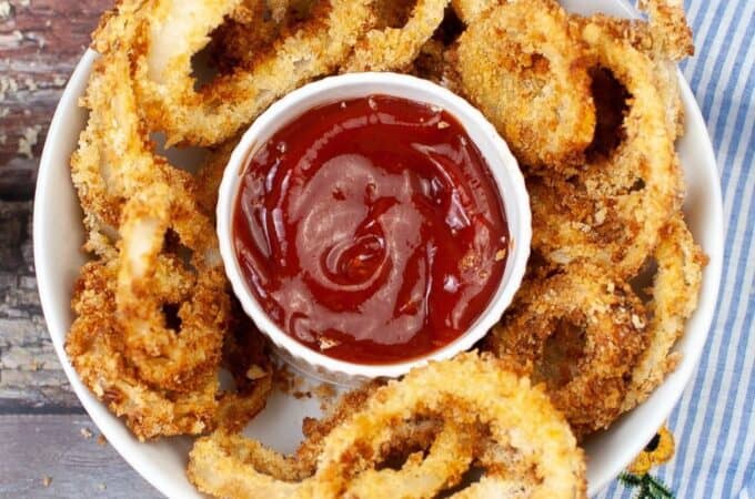 Really easy and Yummy Low Carb Air Fried Onion Rings.