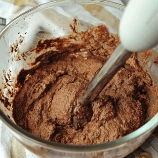 Blend chocolate ingredients