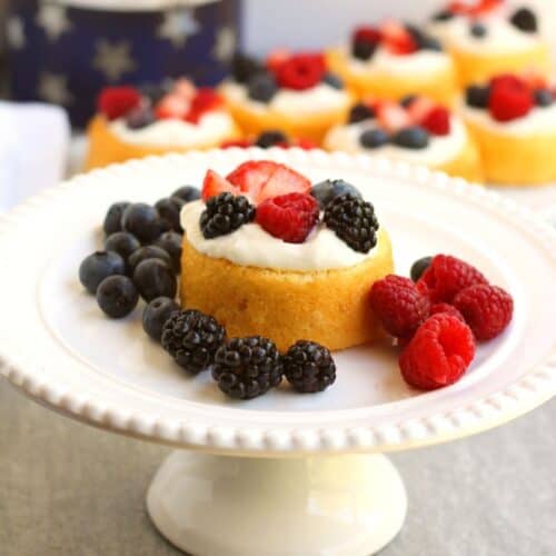 Sugar Free Red White and Blue Mini Cakes