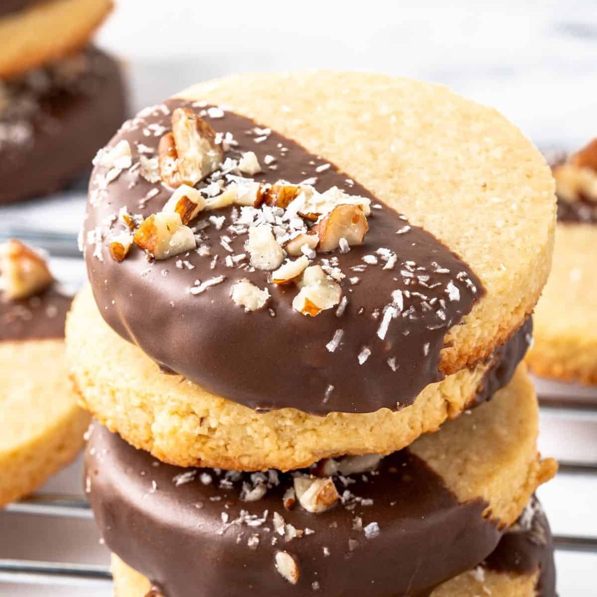 Sugar Free Shortbread Cookies, a simple dessert or snack recipe for buttery and crumbly cookies made with no added sugar. keto LC Option.