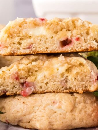 Sugar Free Cheesecake Cookies with Strawberries