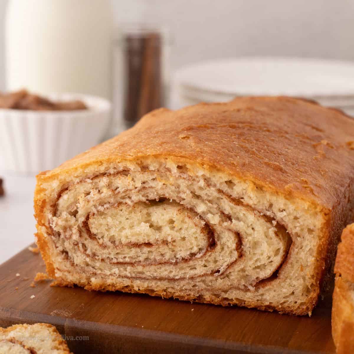No Added Sugar Cinnamon Swirl Bread, a simple and mouthwateringly delicious homemade bread recipe made with no added sugar.