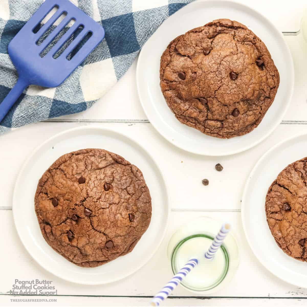 Sugar Free Peanut Butter Stuffed Cookies, a delicious no added sugar dessert recipe for chocolate chip cookies stuffed with peanut butter. Sugar Free Peanut Butter Stuffed Cookies, a delicious no added sugar dessert recipe for chocolate chip cookies stuffed with peanut butter.